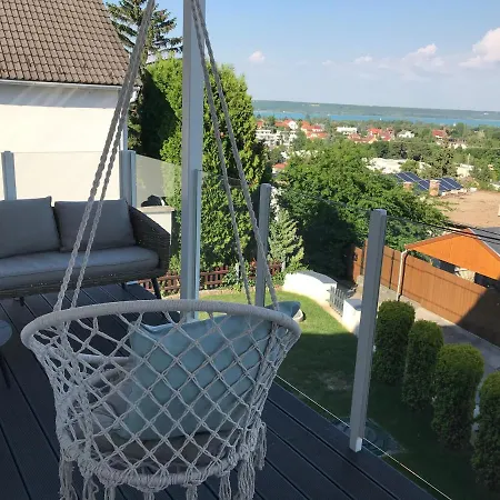 Noah Apartment